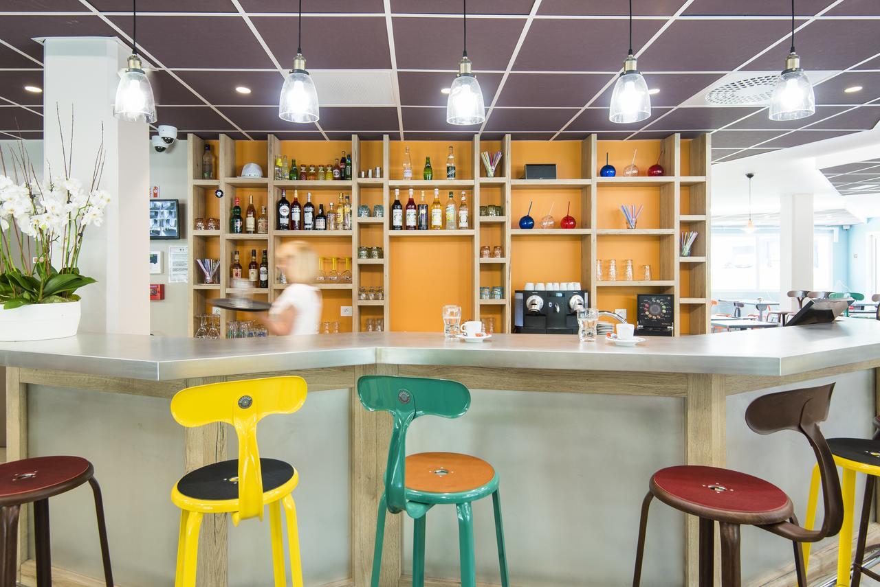 Ibis Styles Sallanches Pays Du Mont-Blanc Buitenkant foto